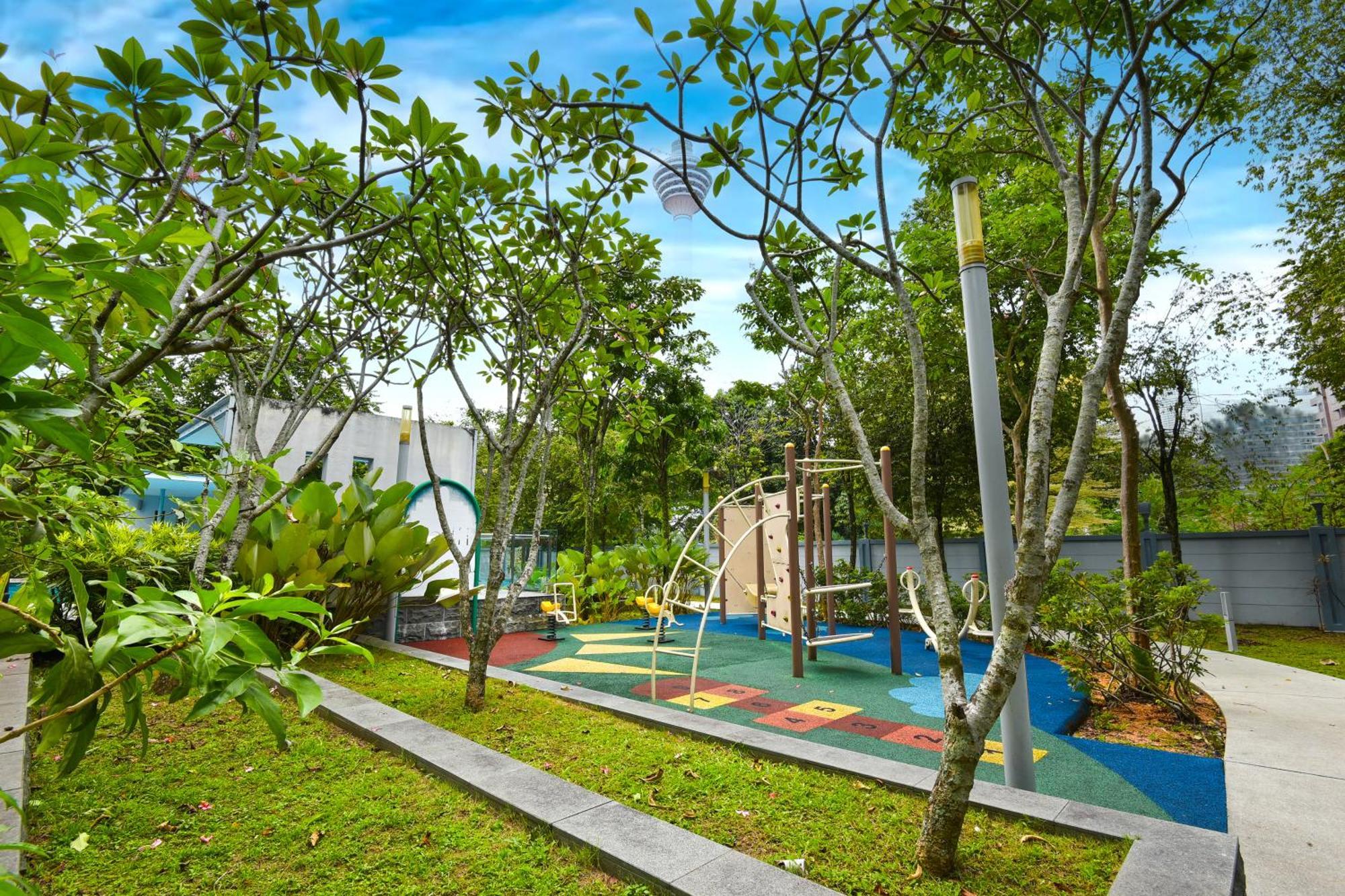 Sunday Hotel Near Petronas Twin Tower Formerly Suasana Suites Kuala Lumpur Eksteriør bilde