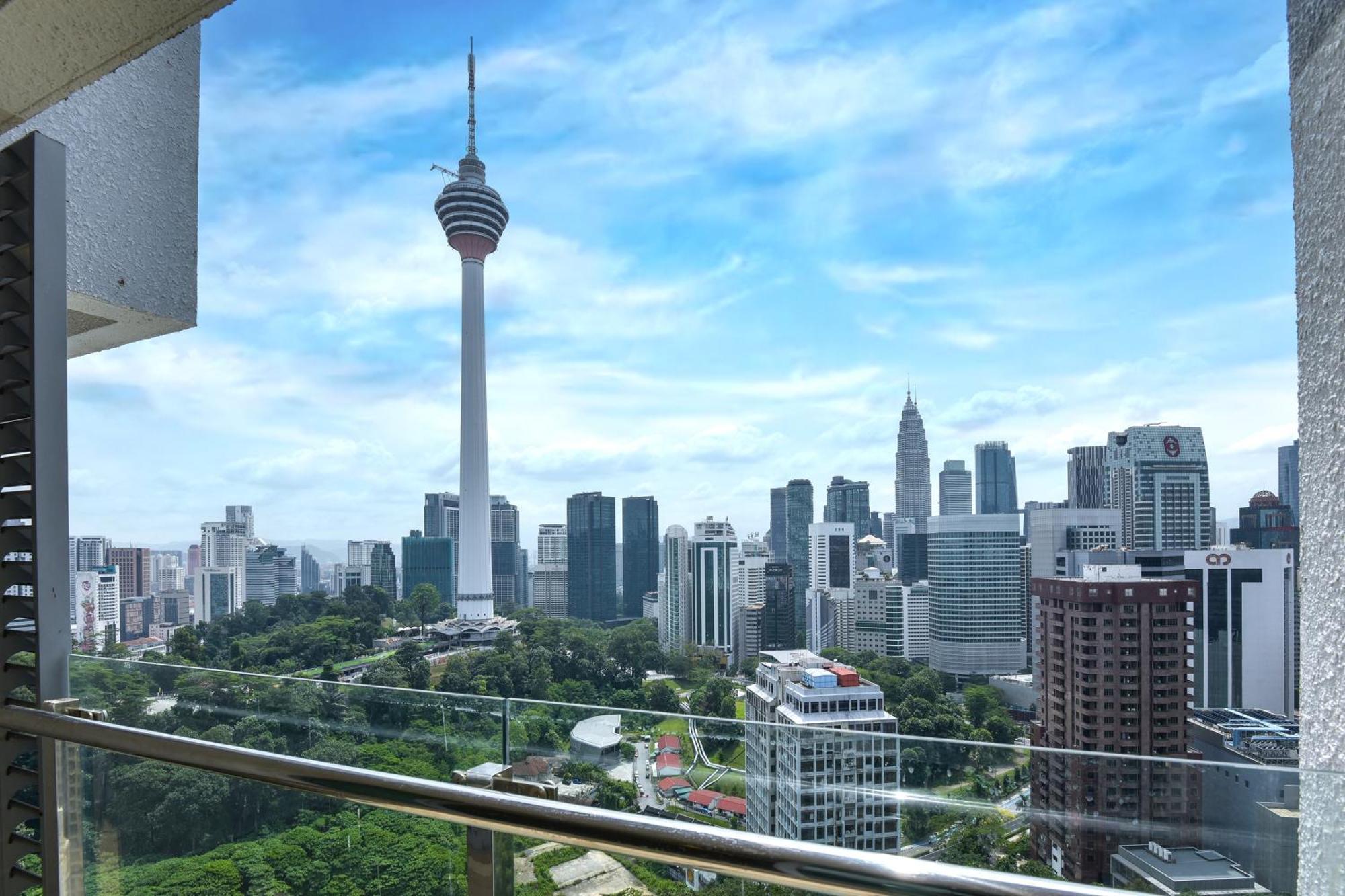 Sunday Hotel Near Petronas Twin Tower Formerly Suasana Suites Kuala Lumpur Eksteriør bilde